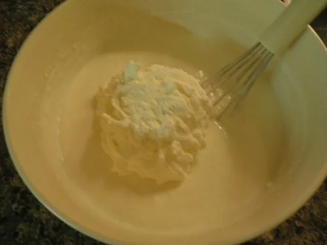 Rezept: Kleine Kirsch - Käsesahne - Torte ... Bild Nr. 10 Kleine Kirsch - Käsesahne - Torte ... - Rezept - Bild Nr. 10