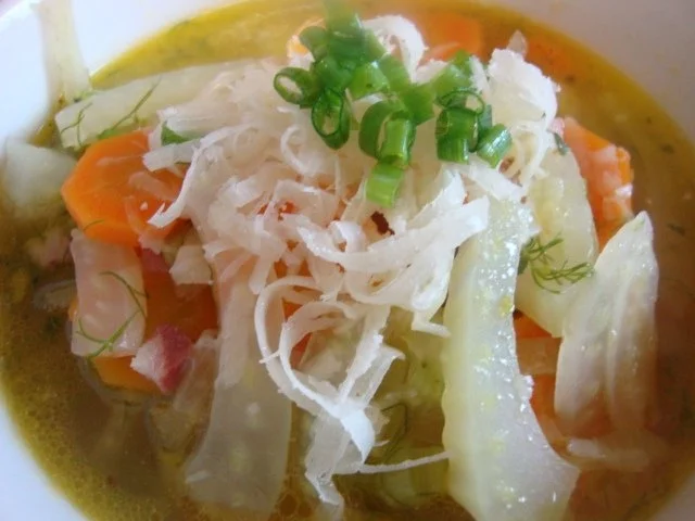 Fenchel-Karotten Süppchen mit crossem Speck - Rezept