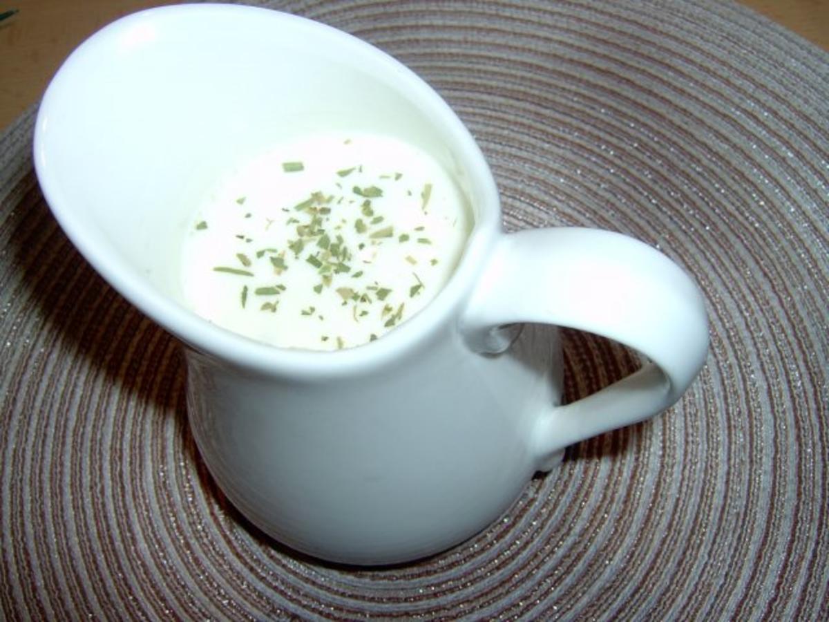 Weiße Joghurt Remoulade Salatcreme - Rezept