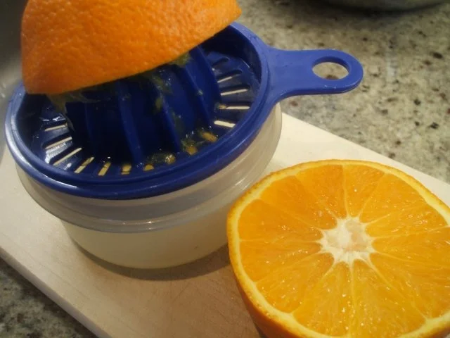 Rezept: Dessert: Schneller Orangenquark auf Löffelbiskuit Bild Nr. 3 Dessert: Schneller Orangenquark auf Löffelbiskuit - Rezept - Bild Nr. 3