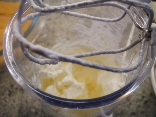 Rezept: Dessert: Schneller Orangenquark auf Löffelbiskuit Bild Nr. 6 Dessert: Schneller Orangenquark auf Löffelbiskuit - Rezept - Bild Nr. 6