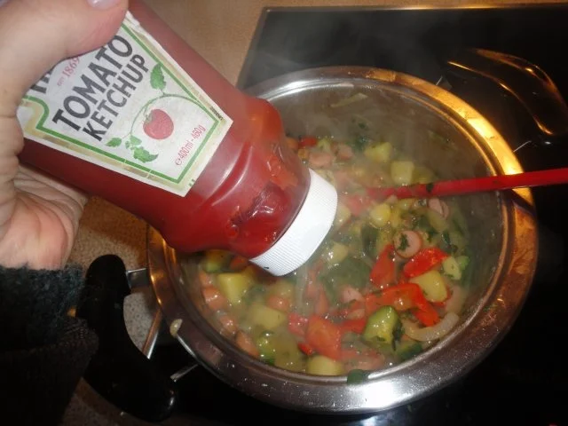 Rezept: Bunter Würstel Gemüse Topf Bild Nr. 14 Bunter Würstel Gemüse Topf - Rezept - Bild Nr. 14