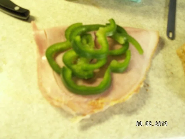 Toast mit Schinken und Paprika - Rezept - Bild Nr. 6