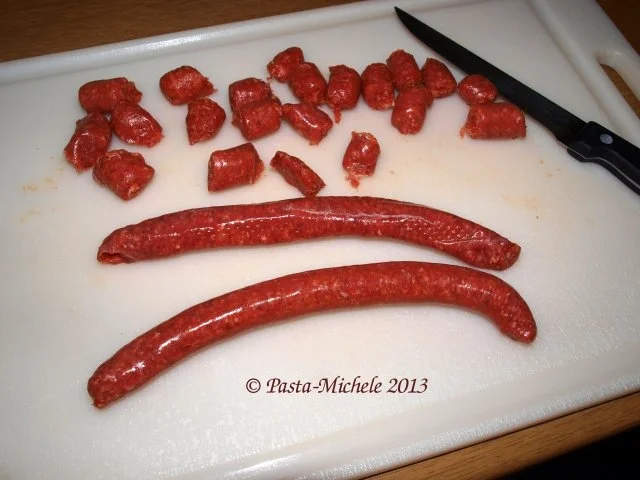 Rezept: Merguez mit Harissa-Tomaten-Sauce und Pasta Bild Nr. 2 Merguez mit Harissa-Tomaten-Sauce und Pasta - Rezept - Bild Nr. 2