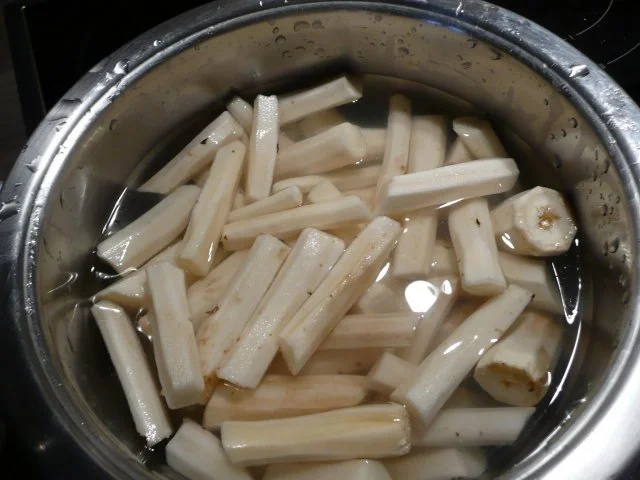 Rezept: Schwarzwurzel , Rinderbraten, Kartoffeln Bild Nr. 2 Schwarzwurzel , Rinderbraten, Kartoffeln - Rezept - Bild Nr. 2