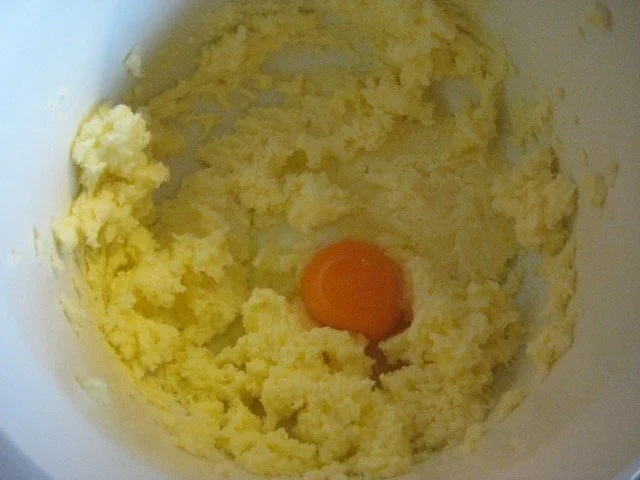 Gugelhupf mit Kokosmilch - Rezept - Bild Nr. 4