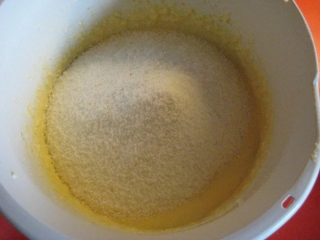 Gugelhupf mit Kokosmilch - Rezept - Bild Nr. 6