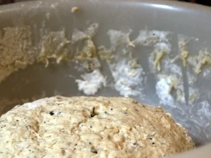 Rezept: Dinkelbrot mit Pfeffer und Fenchel Bild Nr. 6 Dinkelbrot mit Pfeffer und Fenchel - Rezept - Bild Nr. 6