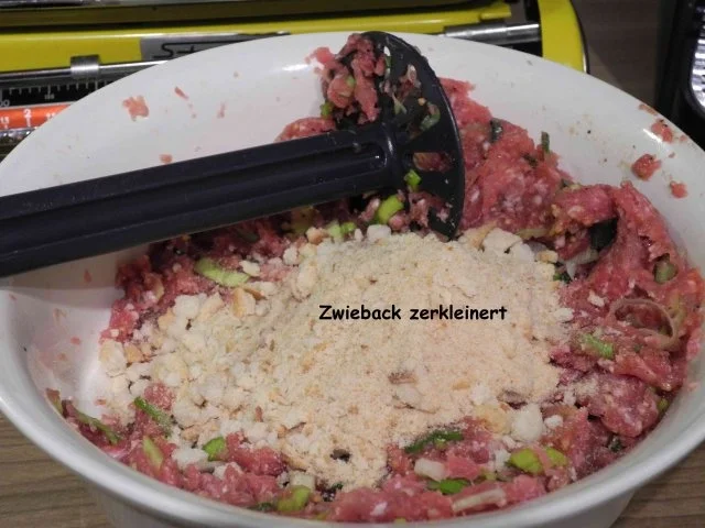 Rezept: Hackfleisch : Porree - Hack - Klopse Bild Nr. 10 Hackfleisch : Porree - Hack - Klopse - Rezept - Bild Nr. 10