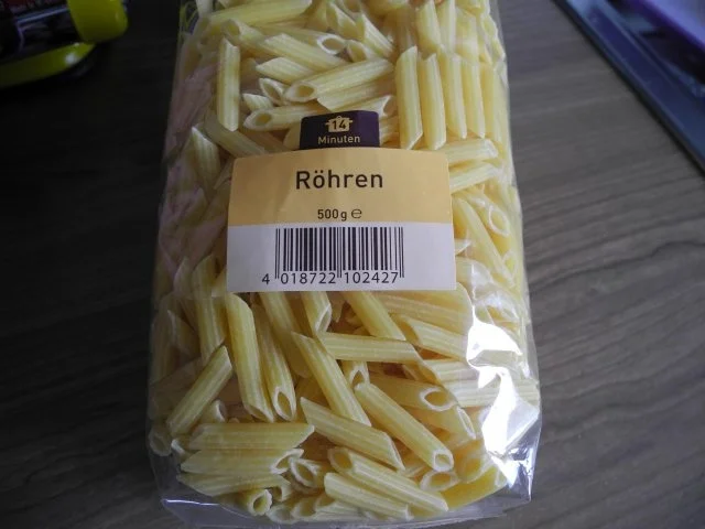 Rezept: Unter 30 Minuten : Leberknödel - Pfanne mit Röhrennudeln Bild Nr. 3 Unter 30 Minuten : Leberknödel - Pfanne mit Röhrennudeln - Rezept - Bild Nr. 3