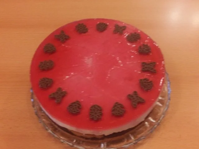 Rezept: Schneewittchentorte Bild Nr. 3 Schneewittchentorte - Rezept - Bild Nr. 3