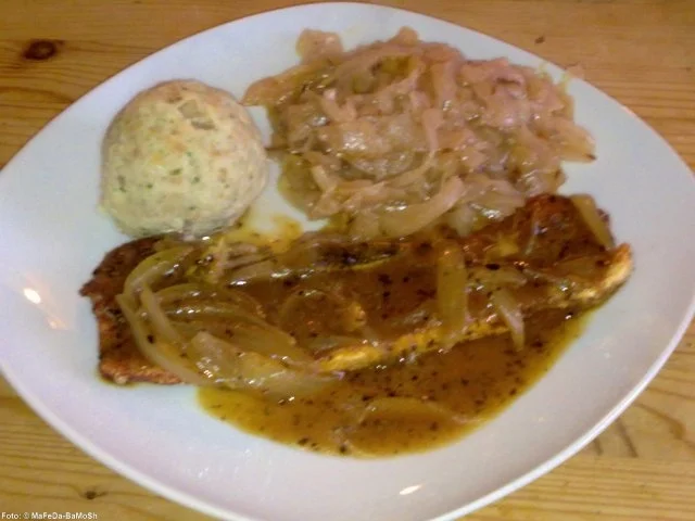 Rezept: Gegrillter Schweinebauch "Bayerisch" Gegrillter Schweinebauch "Bayerisch" - Rezept