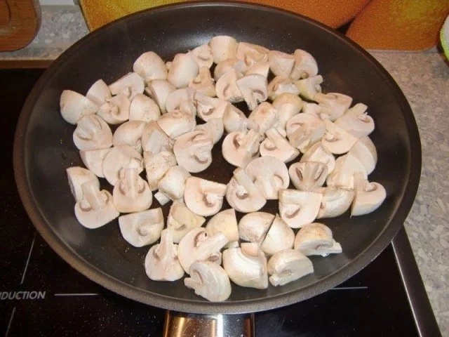 Überbackende Frikadellen mit Champignons à la Heiko - Rezept - Bild Nr. 9