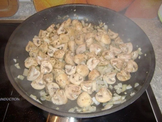 Überbackende Frikadellen mit Champignons à la Heiko - Rezept - Bild Nr. 11