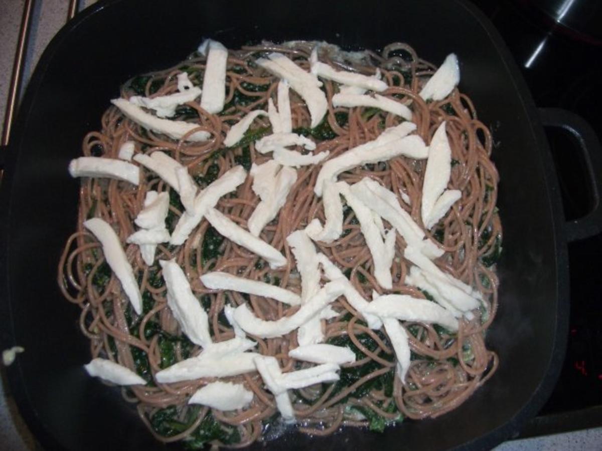 Spaghetti-Spinat-Omlett - Rezept - Bild Nr. 7