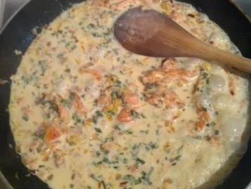 Bandnudeln mit Räucherlachs-Blutorangen Soße - Rezept - Bild Nr. 5