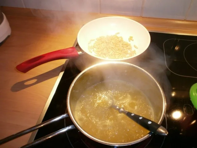 Rezept: Salat Herzhaft mit Sekt Bild Nr. 5 Salat Herzhaft mit Sekt - Rezept - Bild Nr. 5