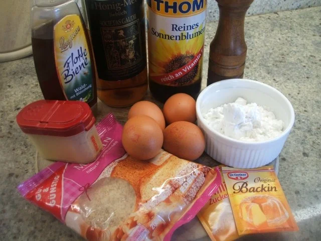 Rezept: Backen: Honigkuchen mit Met Bild Nr. 2 Backen: Honigkuchen mit Met - Rezept - Bild Nr. 2