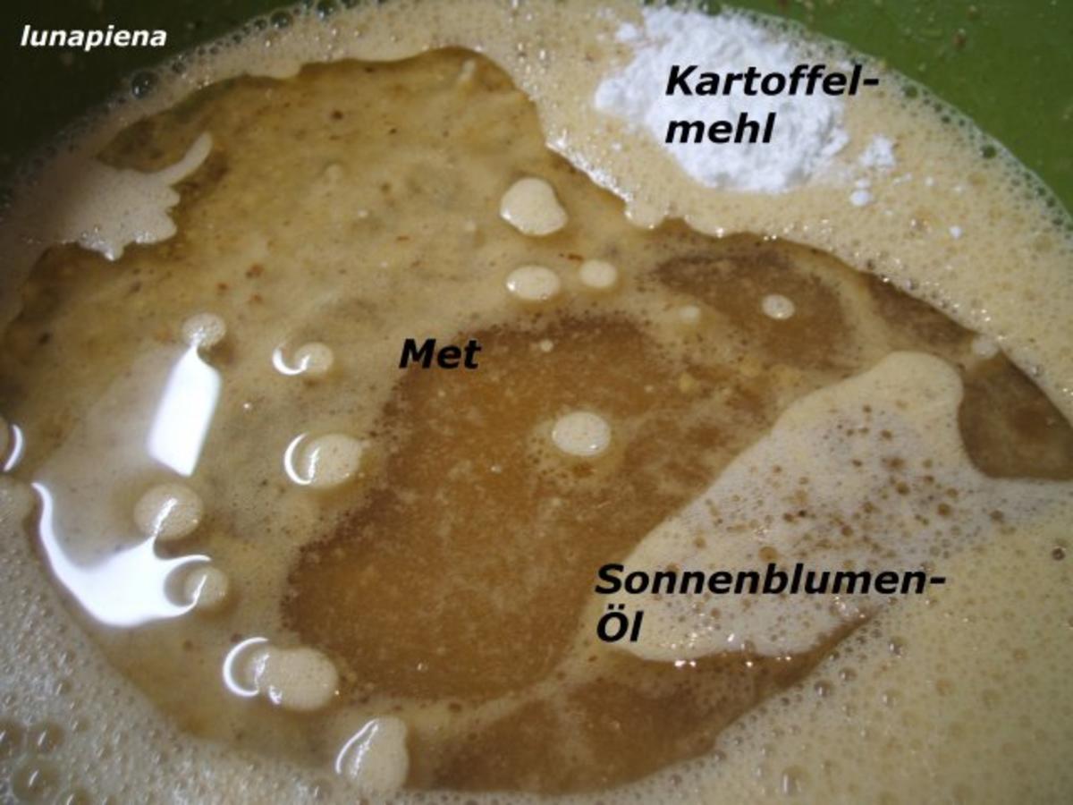 Backen: Honigkuchen mit Met - schnell &amp; einfach - von lunapiena