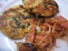 Kartoffeln: Kartoffel-Gemüse-Bratlinge "Razzia" mit Zwiebelschinken - Rezept