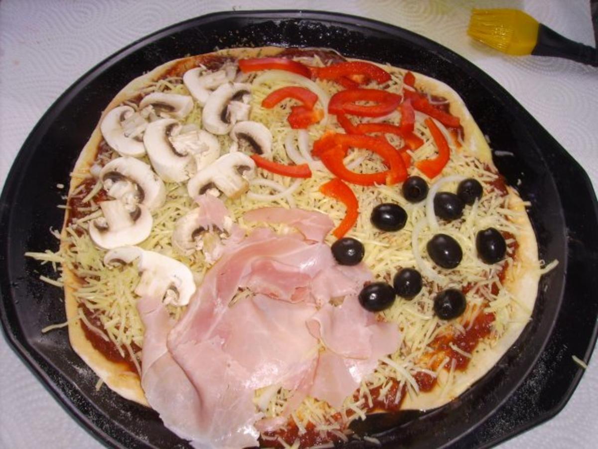 Pizza Quattro Stagioni - Rezept - Bild Nr. 4
