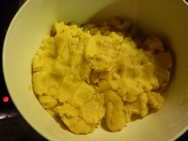 Rezept: Weihnachten: Kringel meiner Oma Bild Nr. 6 Weihnachten: Kringel meiner Oma - Rezept - Bild Nr. 6