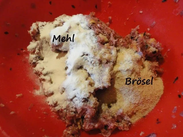 Rezept: Fleischlaibchen - die klassische Variante Bild Nr. 8 Fleischlaibchen - die klassische Variante - Rezept - Bild Nr. 8