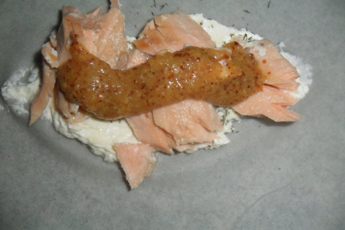 wan tan gefüllt mit lachs - Rezept - Bild Nr. 10