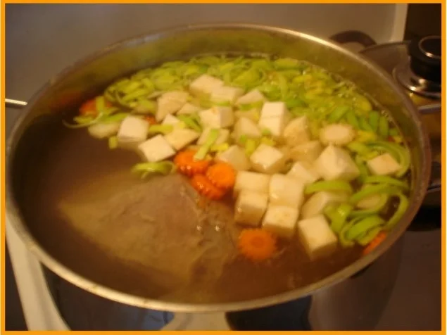 Rindfleischsuppe mit Einlage - Rezept - Bild Nr. 7