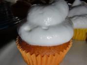 Zitronen-Cupcake mit Marshmallow-Frosting - Rezept
