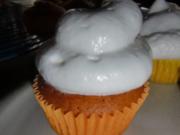 Zitronen-Cupcake mit Marshmallow-Frosting - Rezept