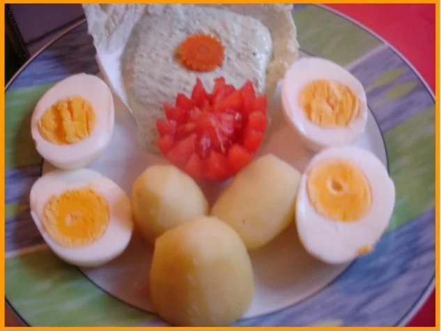Gekochte Eier mit Grüner Sauce und Kartoffeln - Rezept - Bild Nr. 5