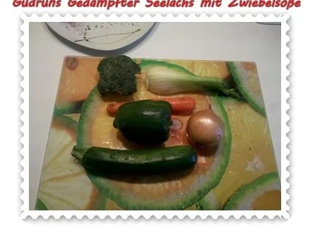 Fisch: Gedämpfter Seelachs mit Zwiebelsoße - Rezept - Bild Nr. 5