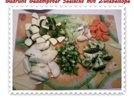 Fisch: Gedämpfter Seelachs mit Zwiebelsoße - Rezept - Bild Nr. 6