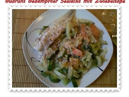 Fisch: Gedämpfter Seelachs mit Zwiebelsoße - Rezept - Bild Nr. 19