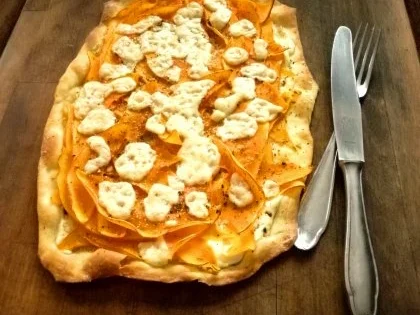 Kürbis-Flammkuchen - Rezept