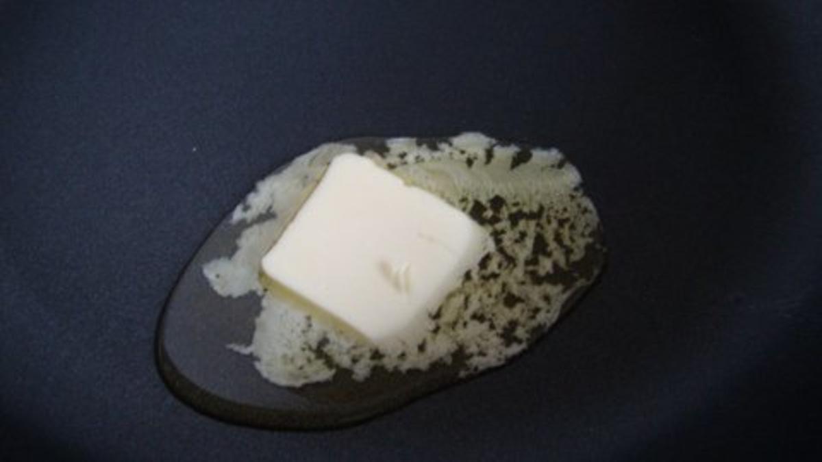 Kopfsalatsüppchen mit Minz-Erbsen Garnitur - Rezept - Bild Nr. 8