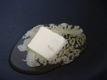 Rezept: Kopfsalatsüppchen mit Minz-Erbsen Garnitur Bild Nr. 8 Kopfsalatsüppchen mit Minz-Erbsen Garnitur - Rezept - Bild Nr. 8