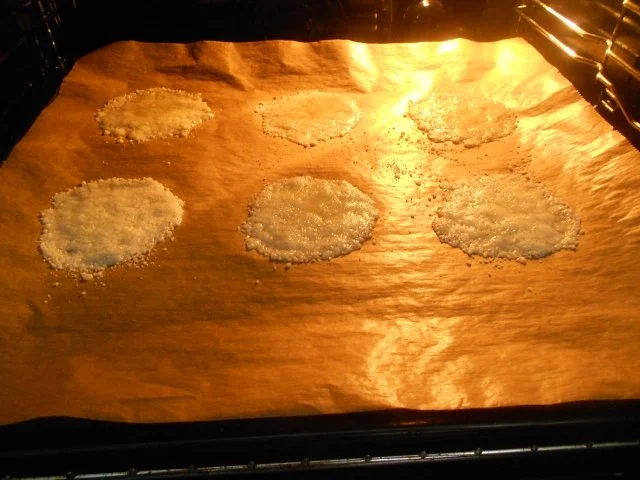 Rezept: Parmesankräcker Bild Nr. 2 Parmesankräcker - Rezept - Bild Nr. 2