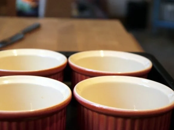 Schokoladeneierlikör-Creme-Brulée - Rezept - Bild Nr. 6