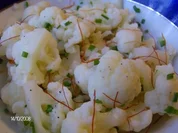 Blumenkohlsalat mit Chilifäden - Rezept