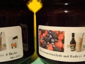Rezept: Beerenmarmelade mit Baileys und "Hicks" Bild Nr. 2 Beerenmarmelade mit Baileys und "Hicks" - Rezept - Bild Nr. 2