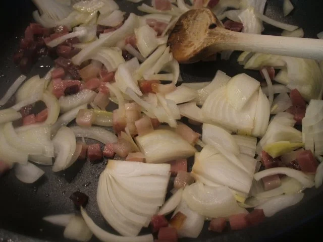 Quiche: Zwiebel-Apfel-Tarte für die kleine Form (16 cm) - Rezept - Bild Nr. 4