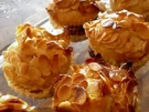 Bienenstich - Muffins mit Kirschen - Rezept