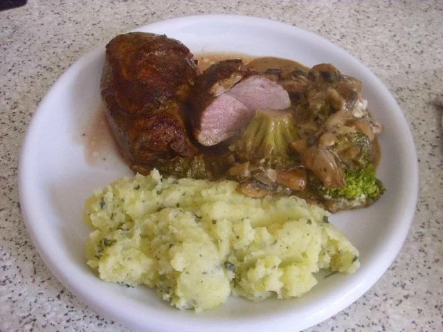 Rezept: Entenbrust mit Broccoligemüse asiatisch Bild Nr. 4 Entenbrust mit Broccoligemüse asiatisch - Rezept - Bild Nr. 4