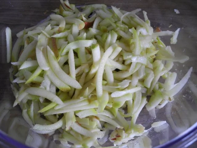 Rezept: Semmelknödel aus dem Gugelhupf an Tomatensoße mit Kasslerkamm Bild Nr. 14 Semmelknödel aus dem Gugelhupf an Tomatensoße mit Kasslerkamm - Rezept - Bild Nr. 14