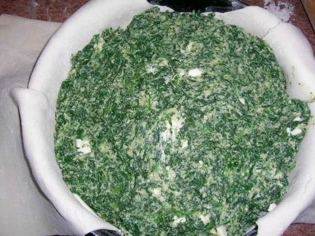 Rezept: Torta Pasqualina - eine italienische, österliche Spinattorte Bild Nr. 5 Torta Pasqualina - eine italienische, österliche Spinattorte - Rezept - Bild Nr. 5