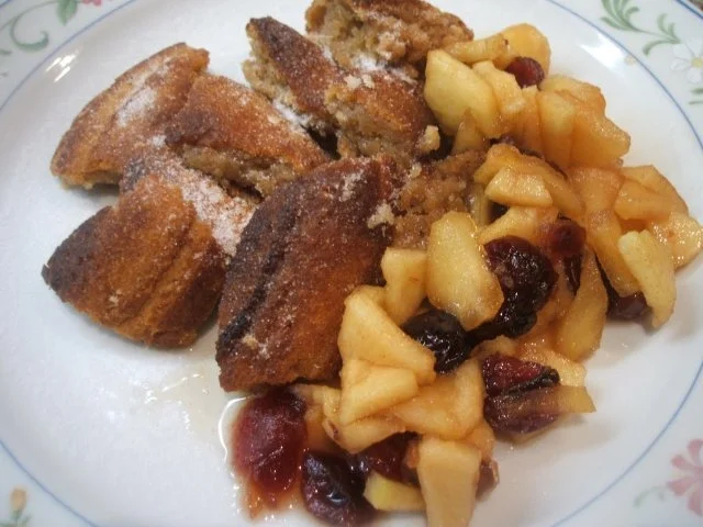 Vollkost: Monarchen-Quatsch, dunkel mit Apfel-Cranberry-Kompott - Rezept