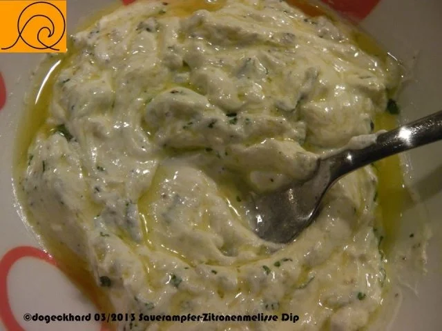 Sauerampfer-Zitronenmelisse "SaZi (c)" Dip à la Gedoc - Rezept