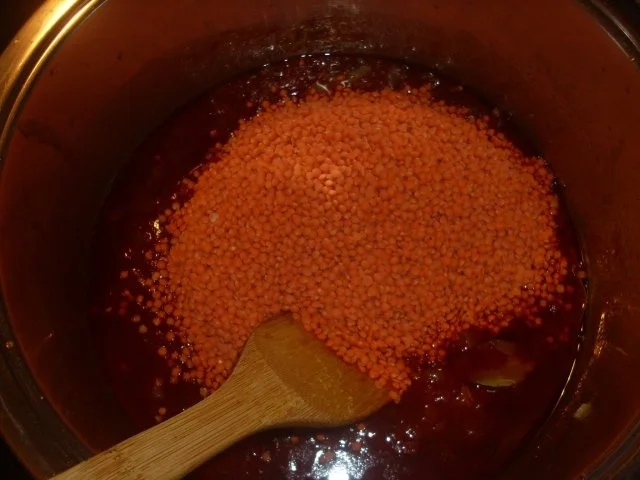 Rezept: Pasta mit roter Linsensosse Bild Nr. 4 Pasta mit roter Linsensosse - Rezept - Bild Nr. 4